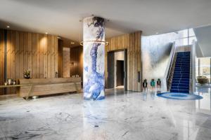 Hotel Nia, Autograph Collection - Location and Nearby Attractions