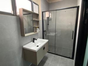 Jasper Motor Inn - Questions About Your Stay