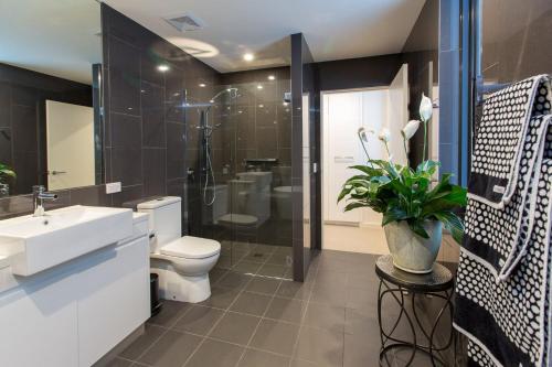 Luxury Four Bedroom Apartment With Swimming Pool - The Last Word