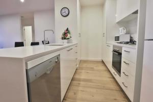 Melbourne Knox Central Apartment Hotel Official - Frequently Asked Questions