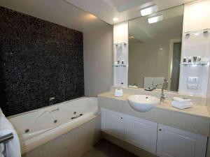Mercure Hunter Valley Gardens - Questions About Your Stay