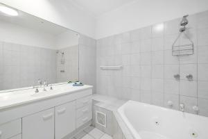 Navigators Motel - Frequently Asked Questions