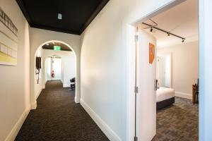 Nightcap at Regents Park Hotel - Questions About Your Stay