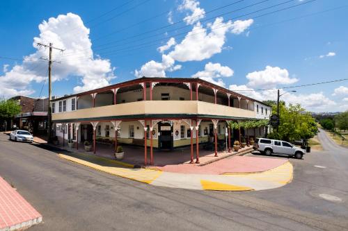 Peel Inn Hotel Nundle - Nearby Attractions