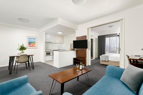 Quest West End - Questions About Your Stay