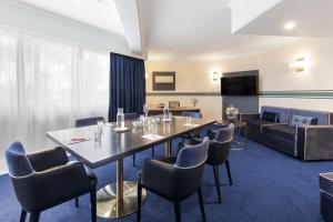 Ramada Diplomat Canberra - Frequently Asked Questions