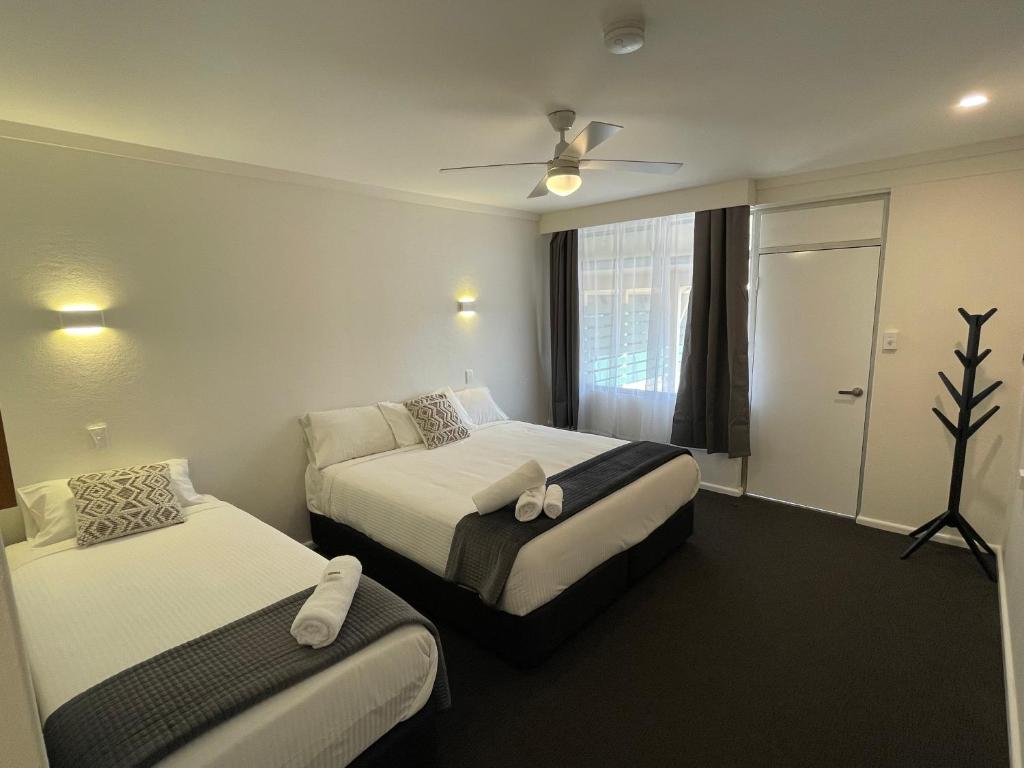 Royal Hotel Motel Scone Review