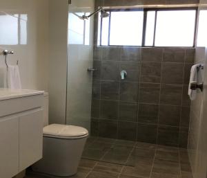 Sandcastles Holiday Apartments - Contact and Reservations