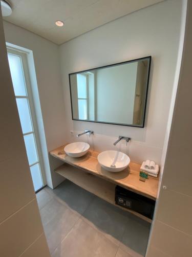 Slot Oostende - Questions About Staying Here
