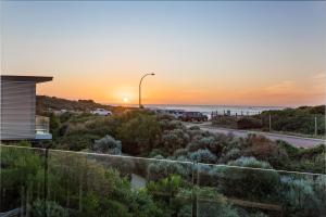 Smiths Beach Resort - The Last Word