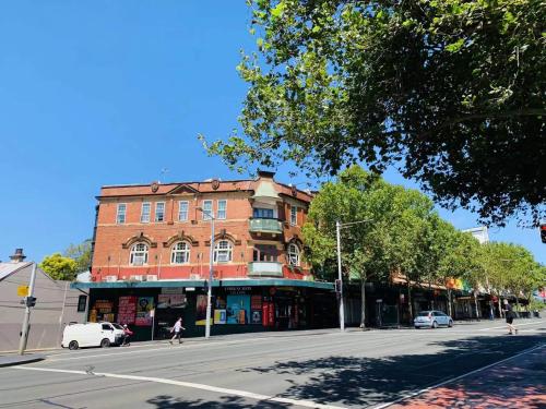 Sydney Crecy Hotel - Booking and Payment Information