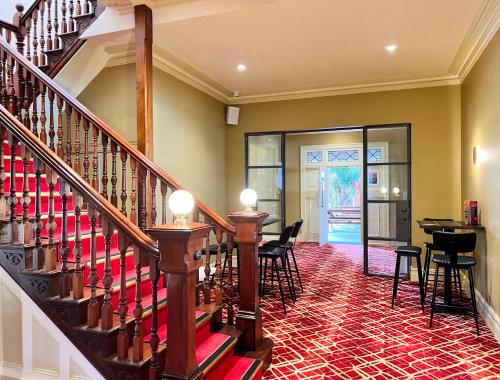 Tempe Hotel Sydney - Nearby Attractions