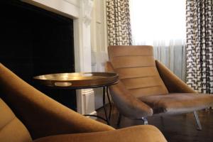 The Houston Wagga - Questions About Your Stay