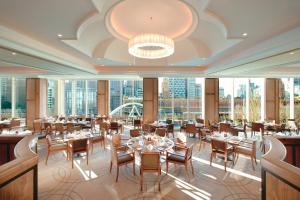 The Langham Melbourne: Our In-Depth Hotel Review - Policies and Regulations