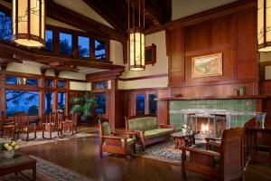 The Lodge at Torrey Pines - Booking Your Stay