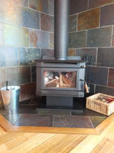 Woodbridge Hill Hideaway - Frequently Asked Questions