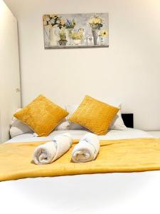 Canary Wharf Holiday Rooms - Common Questions