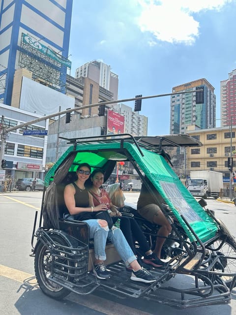 ⭐ Manila Tuktuk Ride Experience With Venus ⭐ - Local Cuisine and Experiences