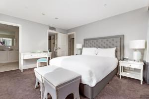 Miramare Gardens Boutique Accommodation - Questions About Your Stay