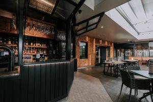 Sydney Junction Hotel - Questions About Your Stay