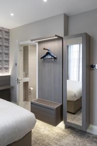 Mornington Victor Hotel London Belgravia - Common Questions