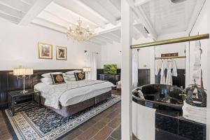 A Loft In The Mill Boutique Accommodation - Key Points
