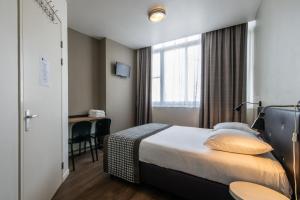 Acostar Hotel - About Your Stay