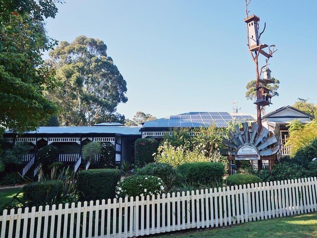 Adamsons Riverside Accommodation - About Your Stay
