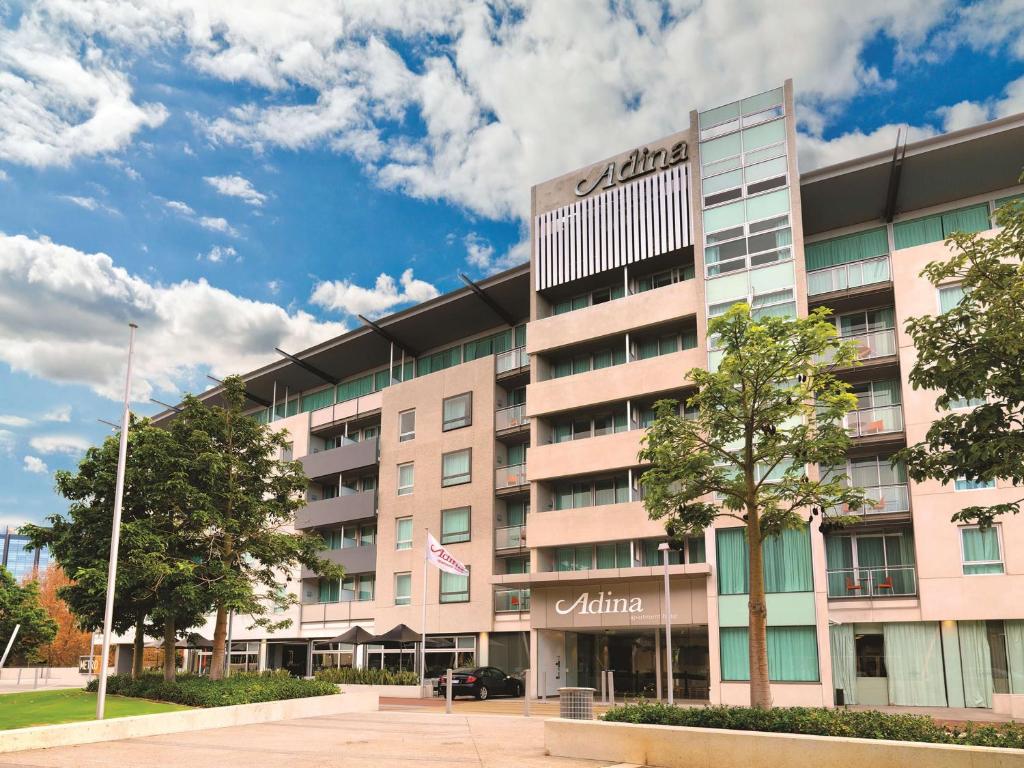 Adina Apartment Hotel Perth Review