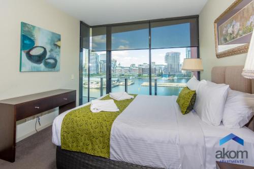 AKOM AT Docklands Review - Key Points