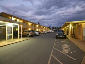 Albion Hotel - About Your Stay