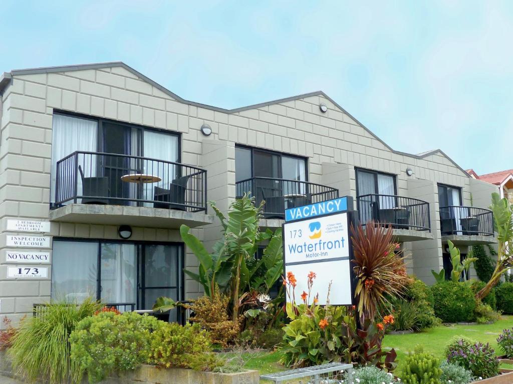 Apollo Bay Waterfront Motor Inn Review