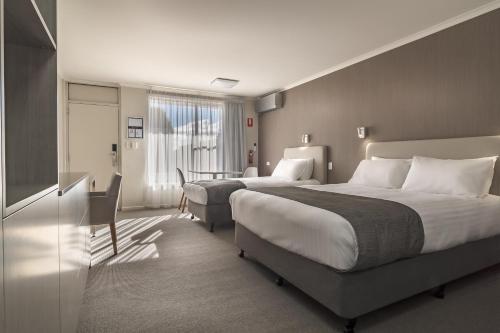 Argosy Motor Inn - Key Points