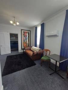 Art Hotel on York - About Your Stay
