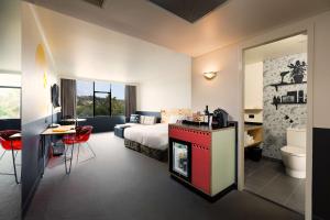 Atura Albury - About Your Stay