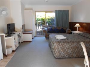 Augustas Georgiana Molloy Motel - About Your Stay