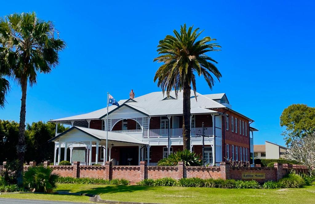 Ballina Manor Boutique Hotel - Key Points