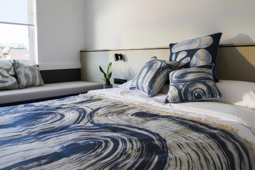 Barrys Beach Road Hotel - About Your Stay