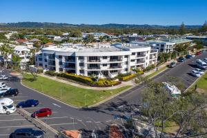 Bay Royal Apartments - About Your Stay