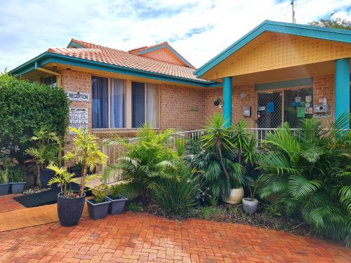 Beaches Serviced Apartments - About Your Stay