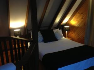 Beyonderup Falls Adult Retreat - About Your Stay