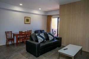 Boulevard on Beaumont - About Your Stay