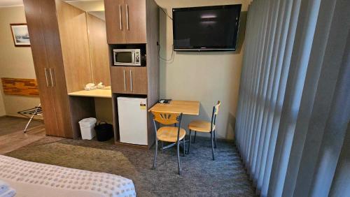 Bright Motor Inn - Key Points