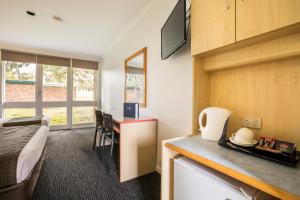 Burvale Hotel - Key Points