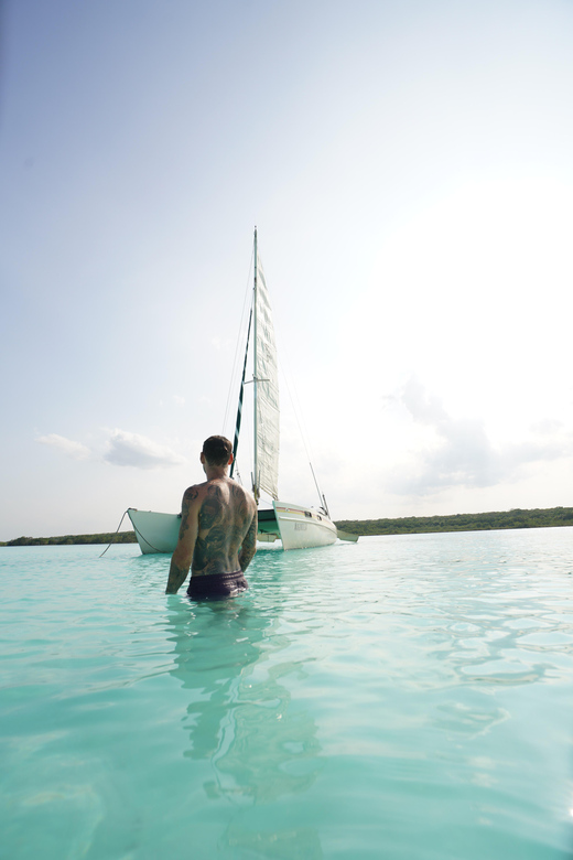 Catamaran Sailing Experience at Bacalar Lagoon.