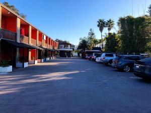 Central Jetty Motel - About Your Stay