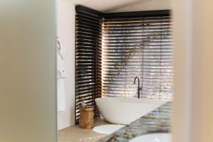 Chalets at Blackheath - Key Points
