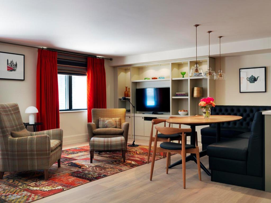 Cheval Knightsbridge - Key Points