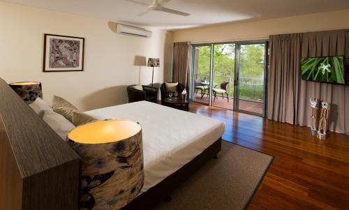 Cicada Lodge - Key Points