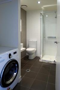City Edge on Elizabeth Apartment Hotel - Key Points